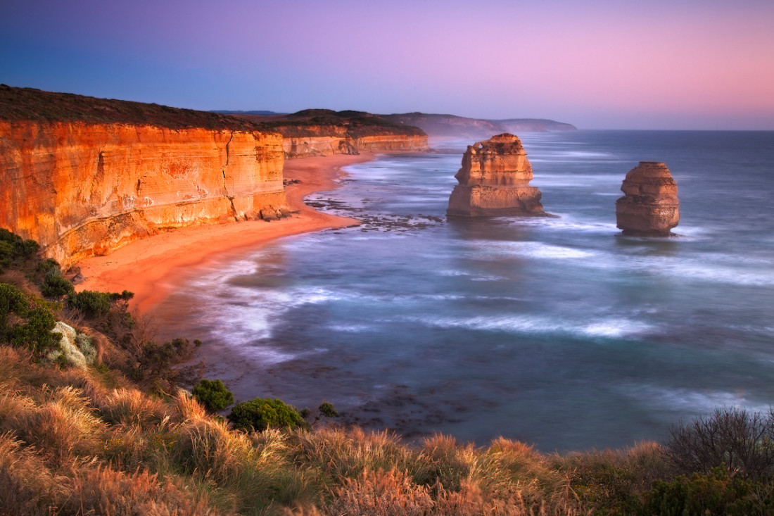 Gibsons-Steps-Glow-1100x733